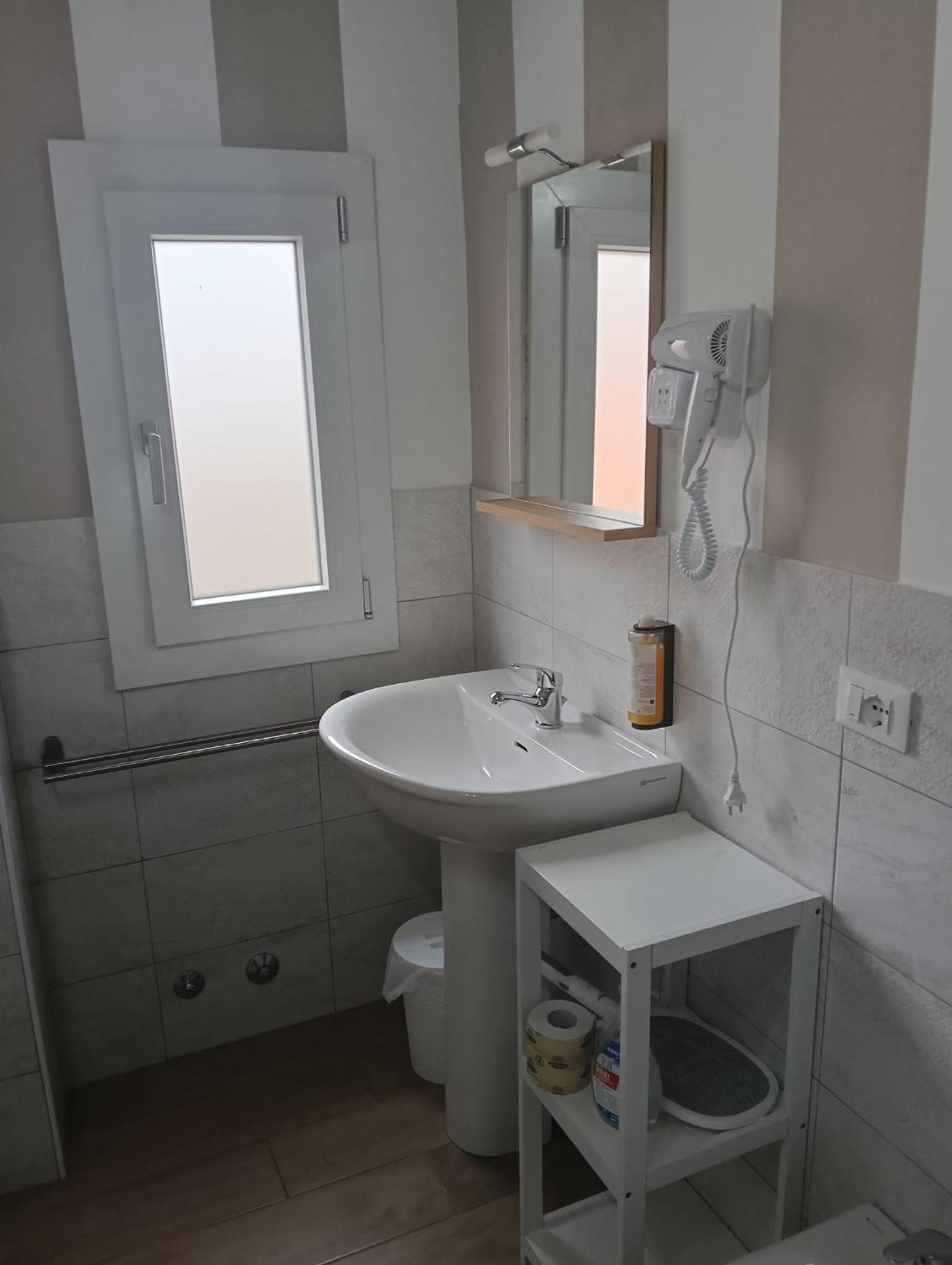 Civico 250 Bed and Breakfast Pescara Buitenkant foto